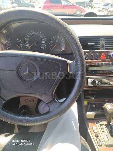 Mercedes C 280 1998, 582,000 km - 2.8 l - İmişli