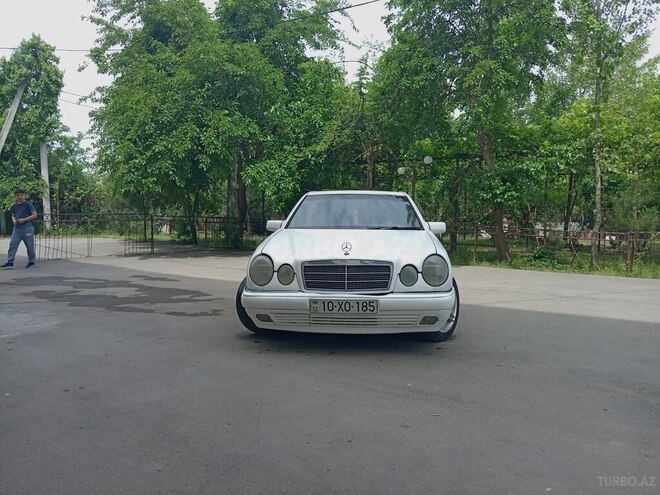Mercedes E 230 1996, 111,111 km - 2.3 l - Sabirabad