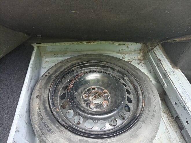 Mercedes E 230 1996, 111,111 km - 2.3 l - Sabirabad