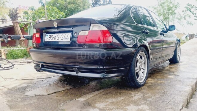 BMW 323 1999, 365,436 km - 2.5 l - Füzuli