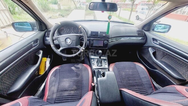 BMW 323 1999, 365,436 km - 2.5 l - Füzuli
