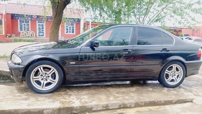 BMW 323 1999, 365,436 km - 2.5 l - Füzuli