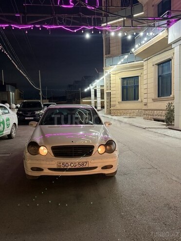Mercedes C 240 2001, 275,000 km - 2.4 l - Sumqayıt