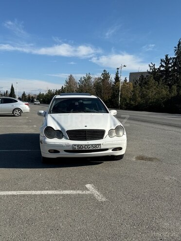 Mercedes C 240 2001, 275,000 km - 2.4 l - Sumqayıt