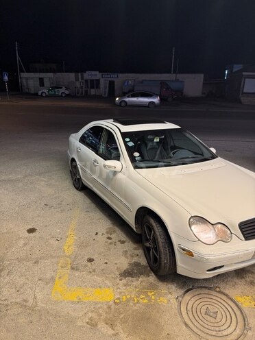 Mercedes C 240 2001, 275,000 km - 2.4 l - Sumqayıt