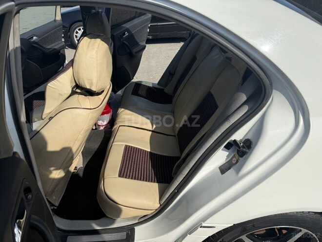 Mercedes C 240 2001, 275,000 km - 2.4 l - Sumqayıt