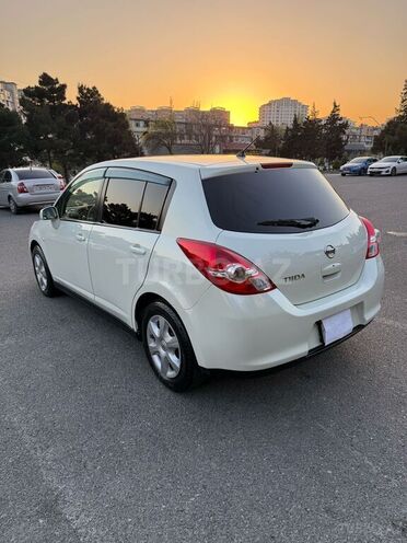Nissan Tiida 2011, 121,000 km - 1.5 л - Bakı