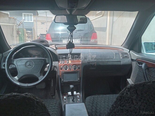 Mercedes C 250 d 1995, 325,000 km - 2.5 l - Bakı