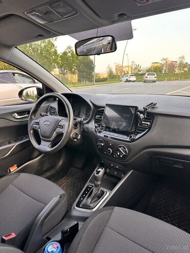 Hyundai Accent 2021, 67,305 km - 1.6 l - Bakı