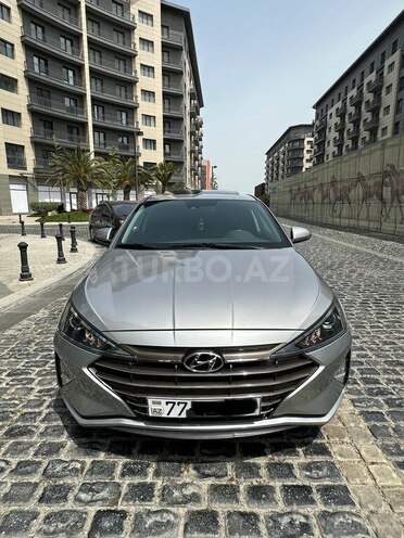 Hyundai Elantra 2020, 81,800 km - 2.0 l - Bakı