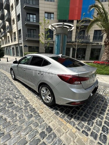 Hyundai Elantra 2020, 81,800 km - 2.0 l - Bakı