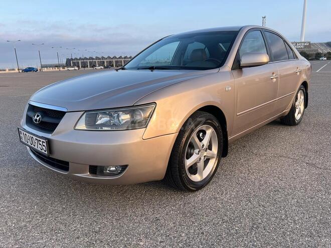 Hyundai Sonata-5