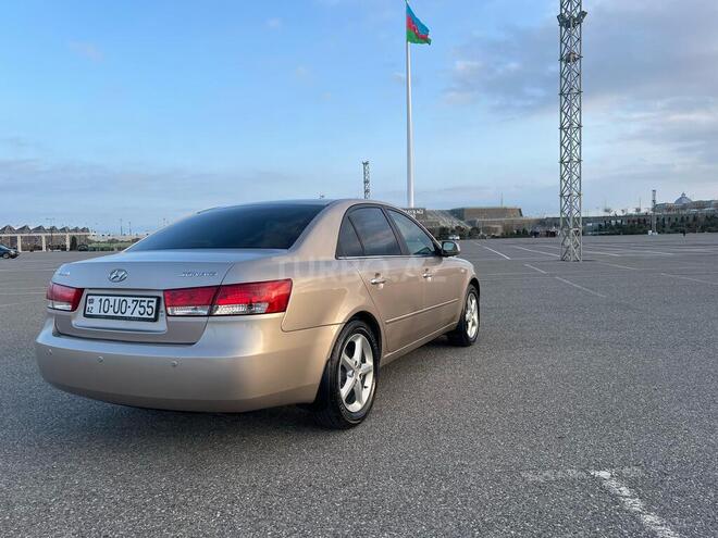 Hyundai Sonata-3