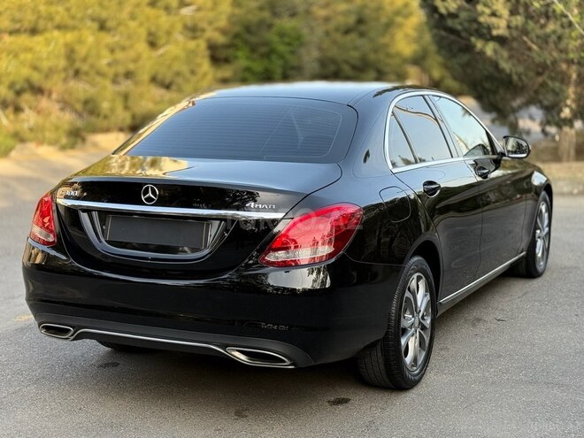 Mercedes C 300 4MATIC 2016, 125,000 km - 2.0 l - Bakı