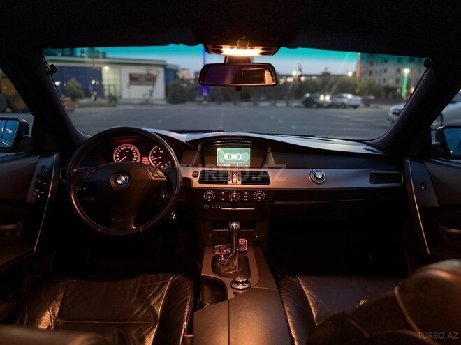 BMW 330 2003, 298,000 km - 3.0 l - Sumqayıt