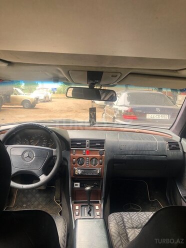 Mercedes C 250 d 1994, 485,000 km - 2.5 l - Masallı