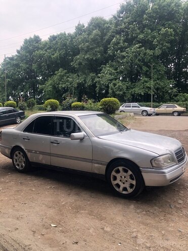 Mercedes C 250 d 1994, 485,000 km - 2.5 l - Masallı