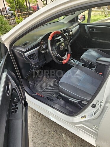 Toyota Corolla 2014, 275,000 km - 1.6 l - Bakı