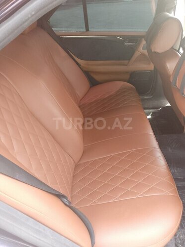 Mercedes E 240 1995, 220,000 km - 2.4 л - Bakı