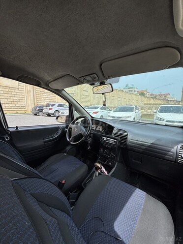 Opel Zafira 2005, 282,000 km - 2.0 l - Bakı