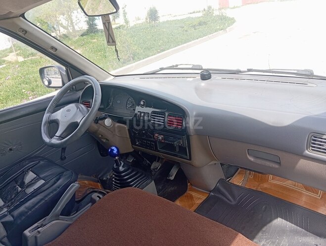 Kia Pregio 2002, 350,000 km - 3.0 l - Lerik