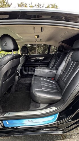 BMW 740 2017, 276,000 km - 3.0 л - Sumqayıt