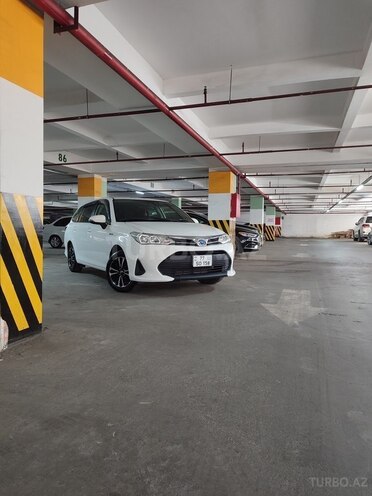 Toyota Corolla Fielder 2017, 110,000 km - 1.5 л - Bakı