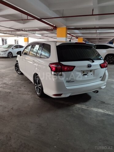 Toyota Corolla Fielder 2017, 110,000 km - 1.5 л - Bakı