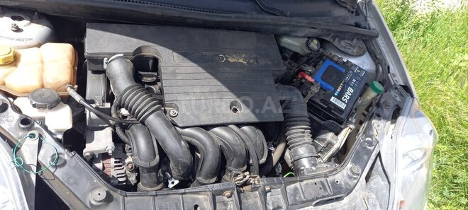 Ford Fiesta 2005, 180,000 km - 1.4 l - Xaçmaz