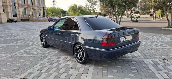 Mercedes C 180 1999, 286,000 km - 1.8 л - Bakı