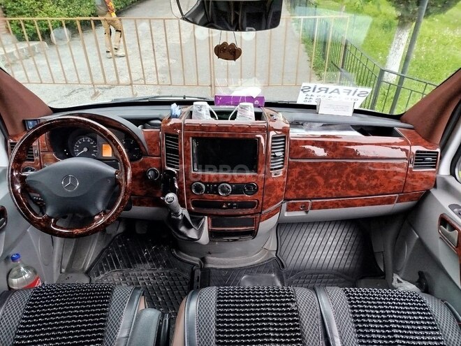 Mercedes Sprinter 316 2016, 331,000 km - 2.7 l - Bakı