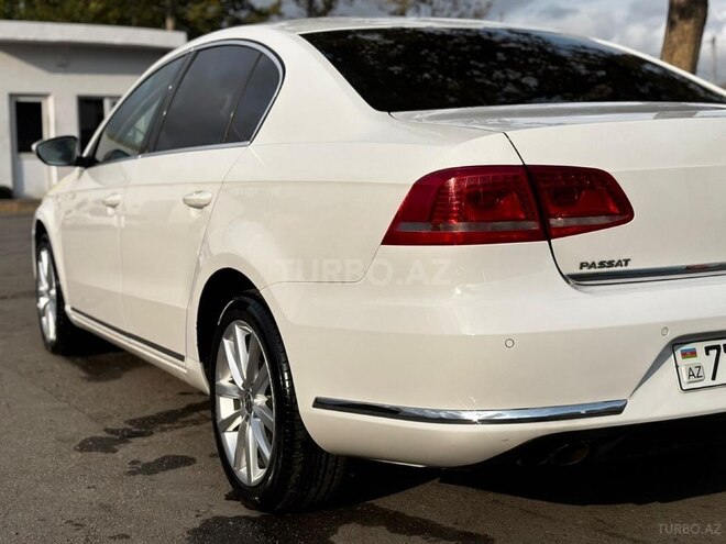 Volkswagen Passat 2012, 267,000 km - 2.0 l - Bakı