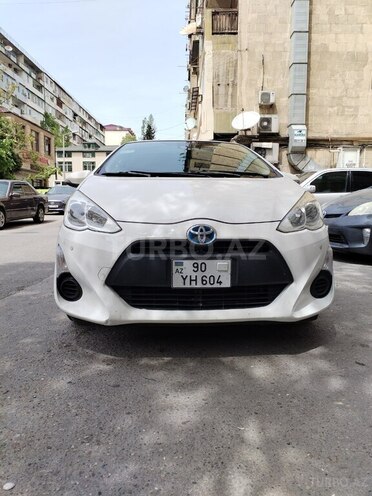 Toyota Aqua 2016, 94,000 km - 1.5 l - Bakı