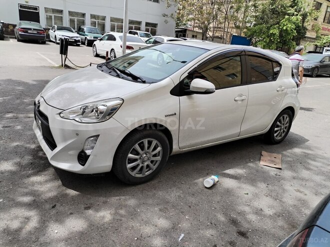Toyota Aqua 2016, 94,000 km - 1.5 l - Bakı