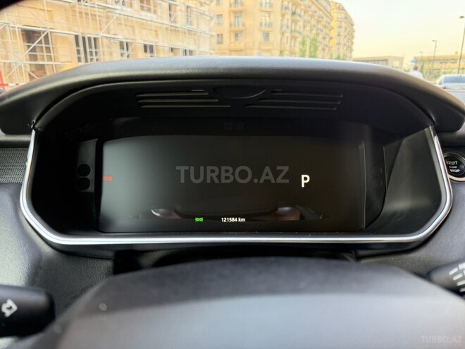 Land Rover Discovery Sport 2017, 121,584 km - 3.0 l - Bakı