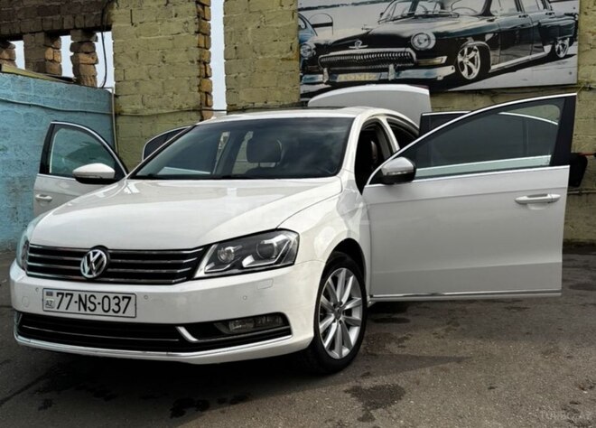 Volkswagen Passat 2012, 267,000 km - 2.0 l - Bakı