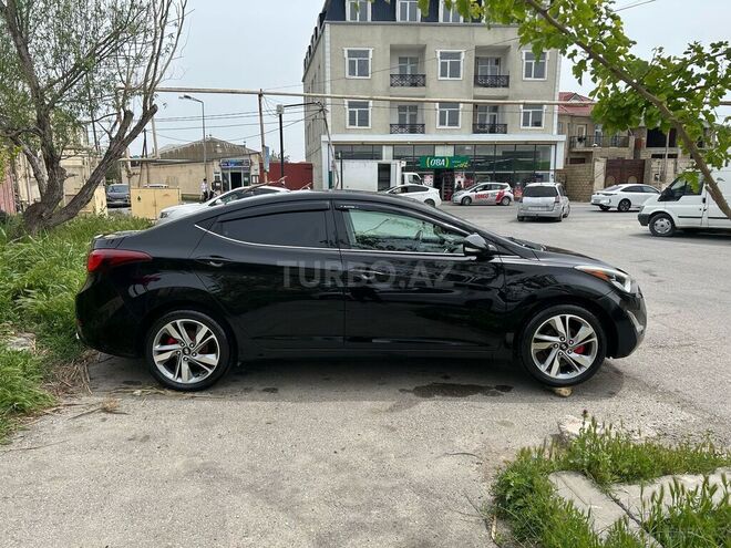 Hyundai Elantra 2015, 130,000 km - 1.8 l - Bakı