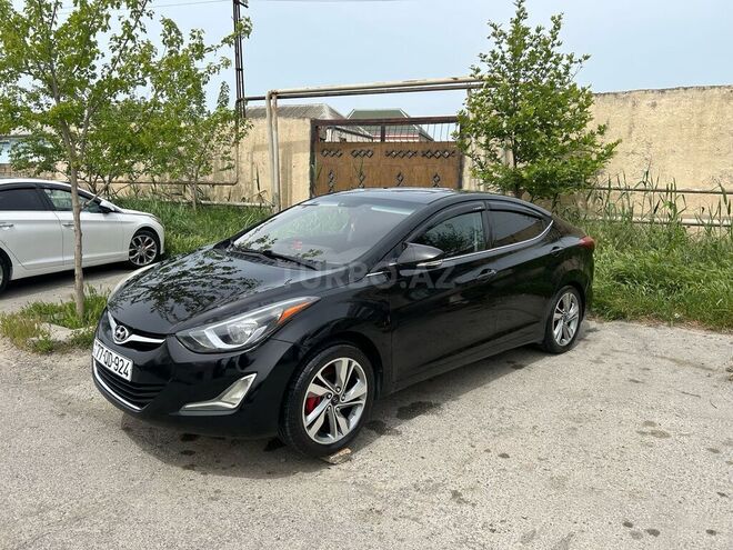 Hyundai Elantra 2015, 130,000 km - 1.8 l - Bakı