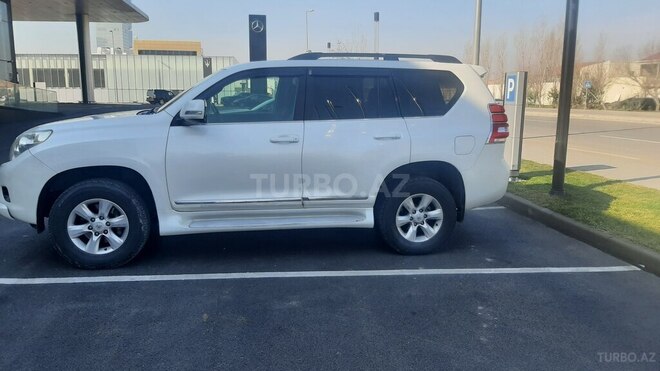 Toyota Land Cruiser Prado 2011, 125,000 km - 2.7 l - Bakı