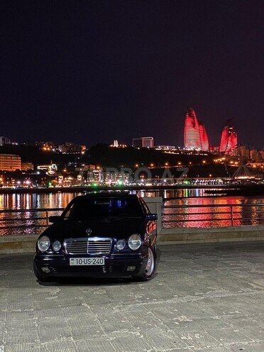Mercedes E 240 1997, 323,000 km - 2.4 l - Bakı