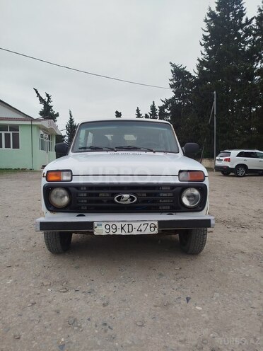 LADA (VAZ) Niva 2006, 370,000 km - 1.7 l - Salyan