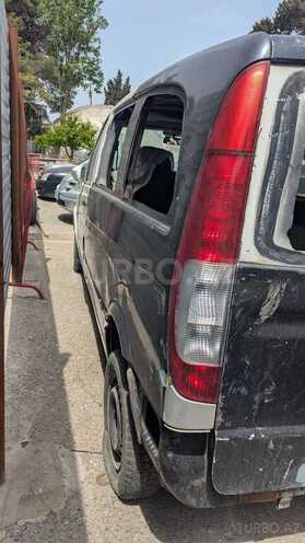 Mercedes Viano 2004, 221,000 km - 2.2 л - Bakı