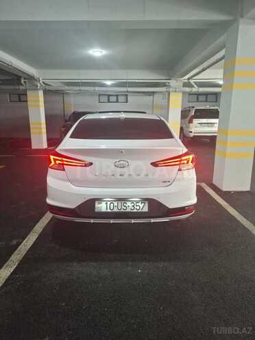Hyundai Elantra 2020, 90,000 km - 2.0 л - Bakı