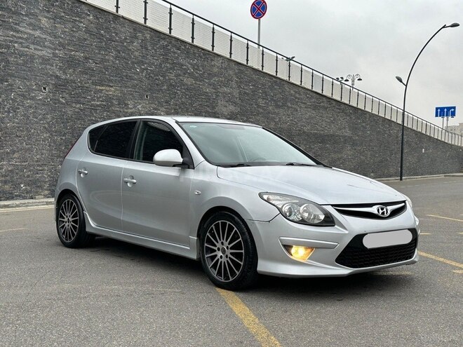 Hyundai i30 2010, 288,000 km - 1.6 l - Bakı