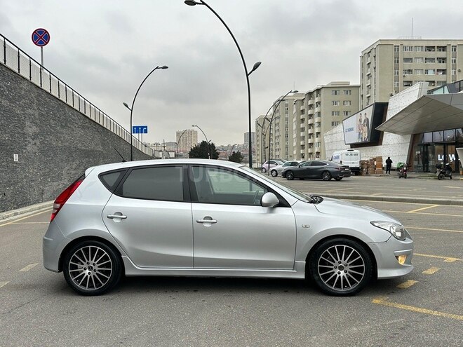 Hyundai i30 2010, 288,000 km - 1.6 l - Bakı