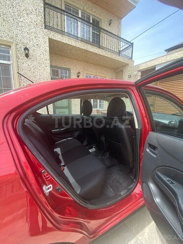 Mitsubishi Mirage 2020, 222,000 km - 1.2 л - Bakı