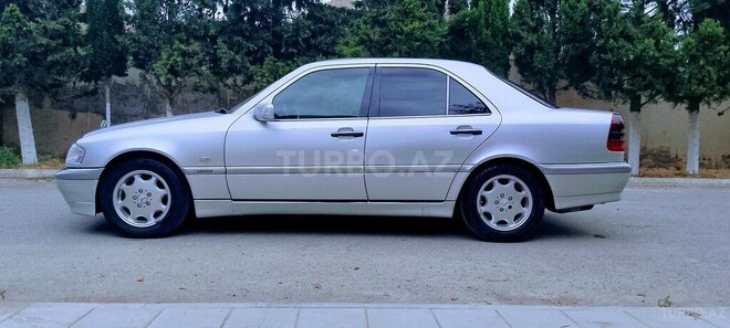 Mercedes C 240 1998, 295,000 km - 2.4 л - Bakı