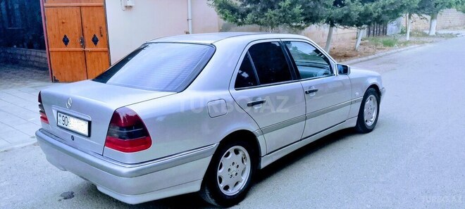 Mercedes C 240 1998, 295,000 km - 2.4 л - Bakı