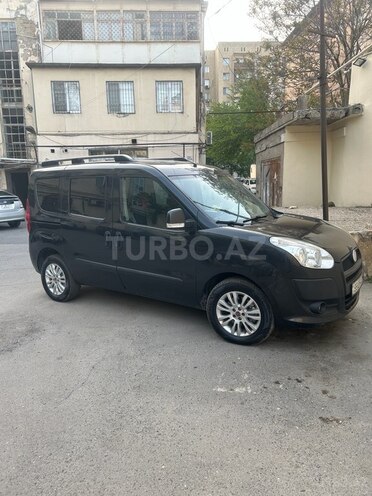Fiat Doblo 2010, 197,300 km - 1.6 l - Bakı