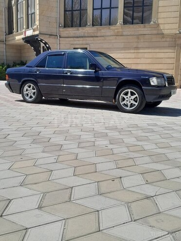 Mercedes 190 1992, 800,000 km - 2.0 l - Bakı
